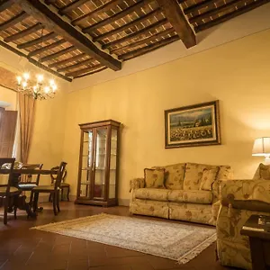 Luxury Piazza Grande Appartamento